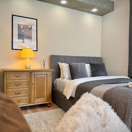 Top Centre 2Bed Apartment For 5 Guests 2 Minutes From High Street 普罗夫迪夫 外观 照片