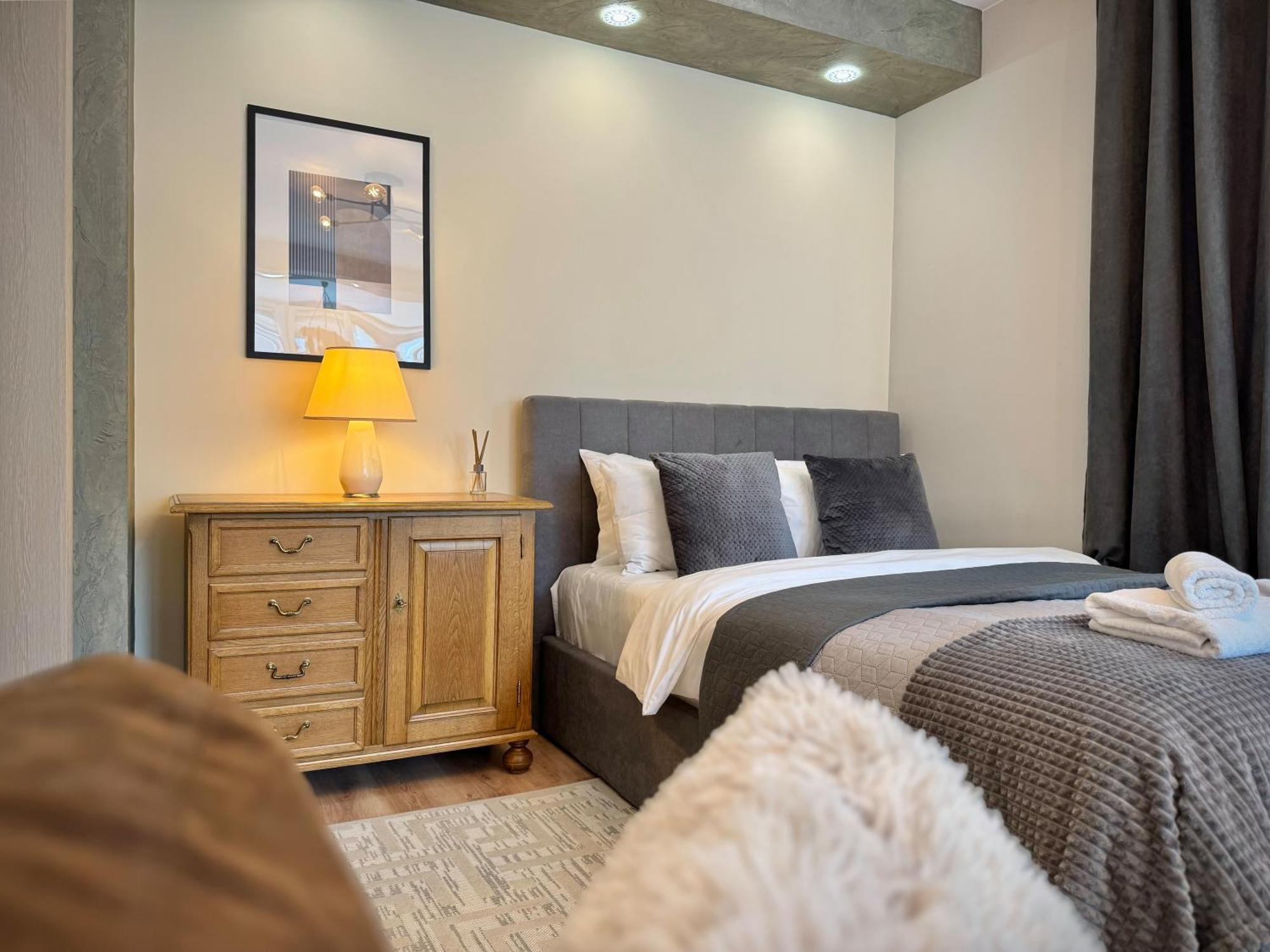 Top Centre 2Bed Apartment For 5 Guests 2 Minutes From High Street 普罗夫迪夫 外观 照片