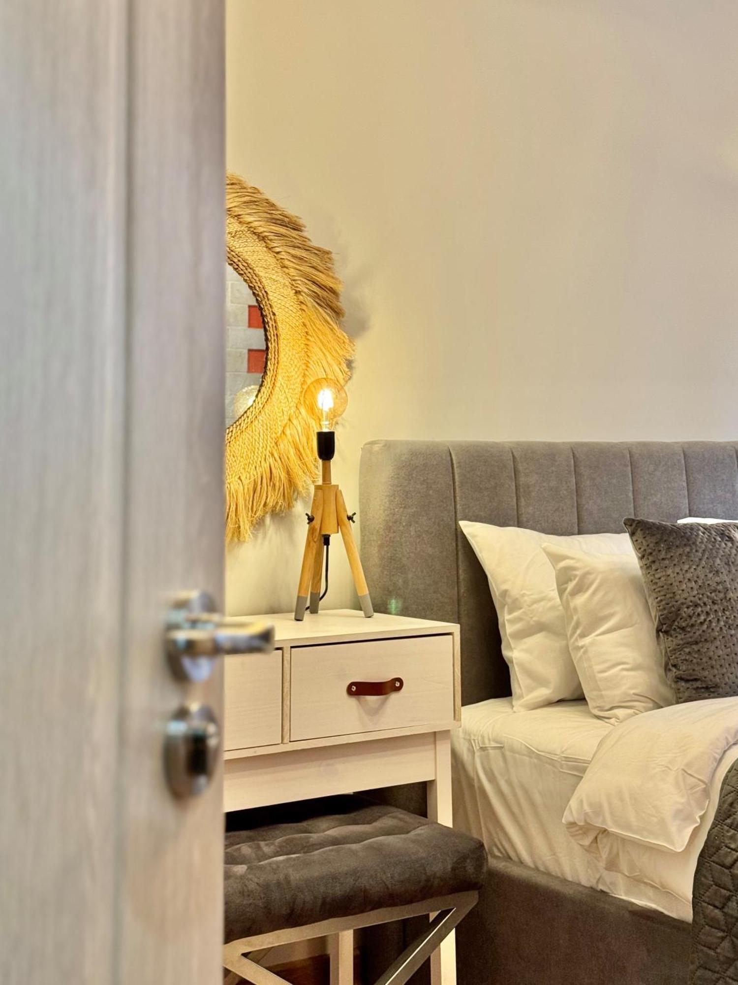 Top Centre 2Bed Apartment For 5 Guests 2 Minutes From High Street 普罗夫迪夫 外观 照片