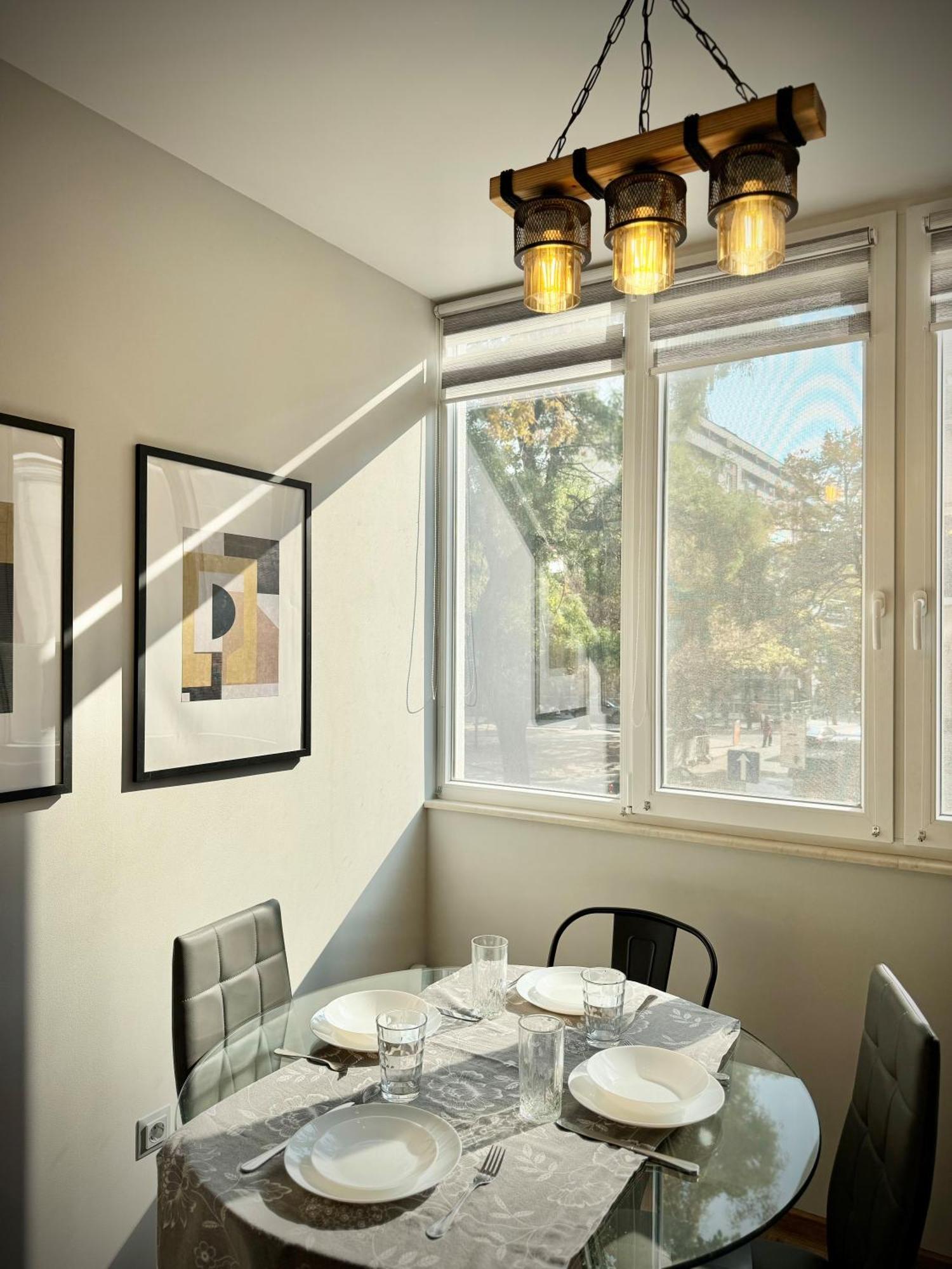 Top Centre 2Bed Apartment For 5 Guests 2 Minutes From High Street 普罗夫迪夫 外观 照片