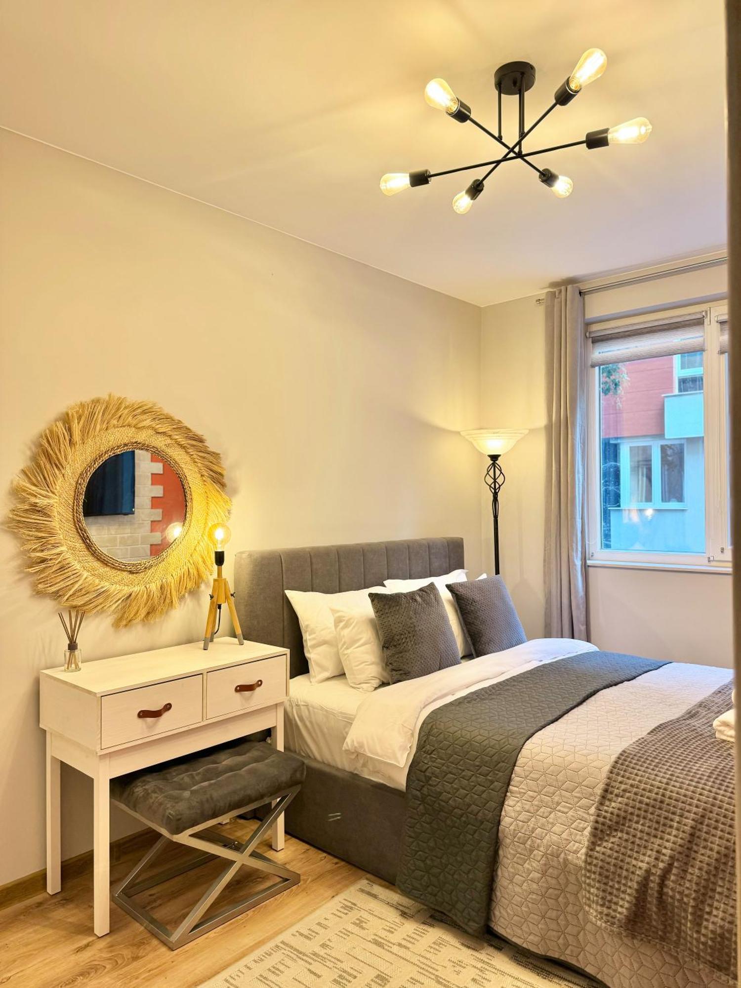 Top Centre 2Bed Apartment For 5 Guests 2 Minutes From High Street 普罗夫迪夫 外观 照片